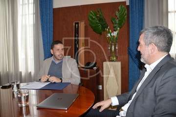El senador nacionalista Fernando Clavijo durante la visita a Telde (Foto TA)